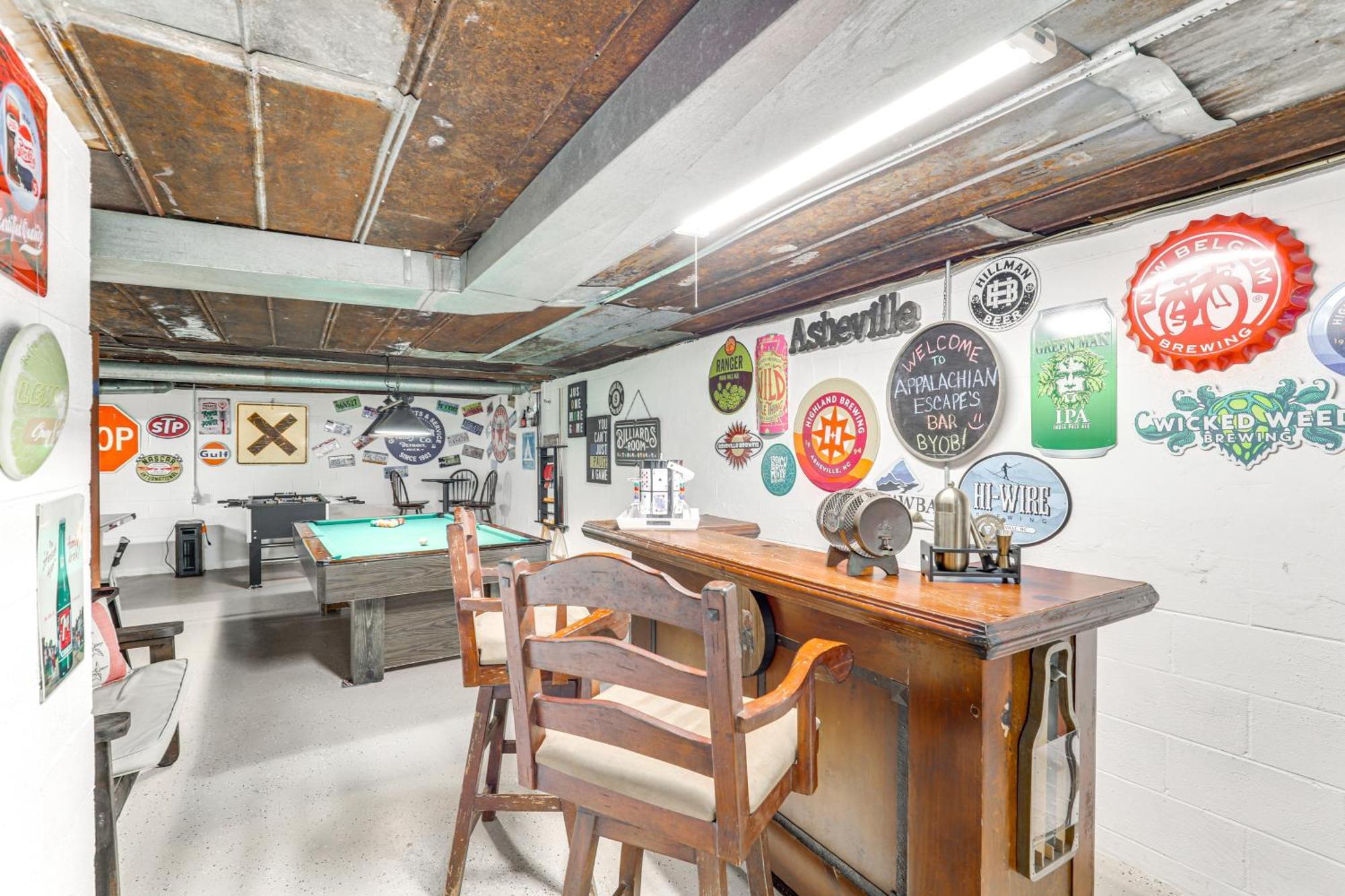 Updated Marshall Home With Fire Pit And Game Room! Esterno foto